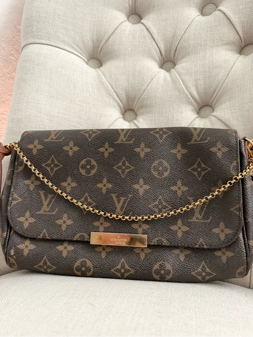 Louis Vuitton Monogram Crossbody with Tan Strap and Gold Chain